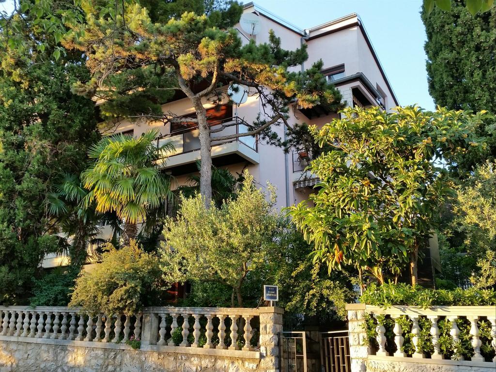 Apartment Zdravka *
